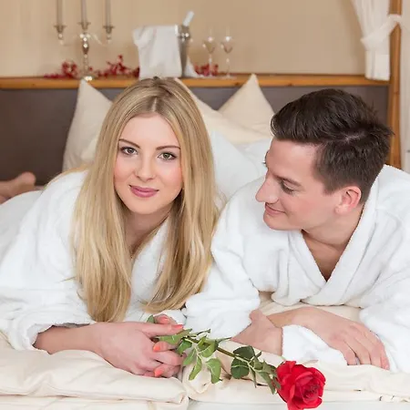 Landgasthof Zum Lang Гостевой дом 3*